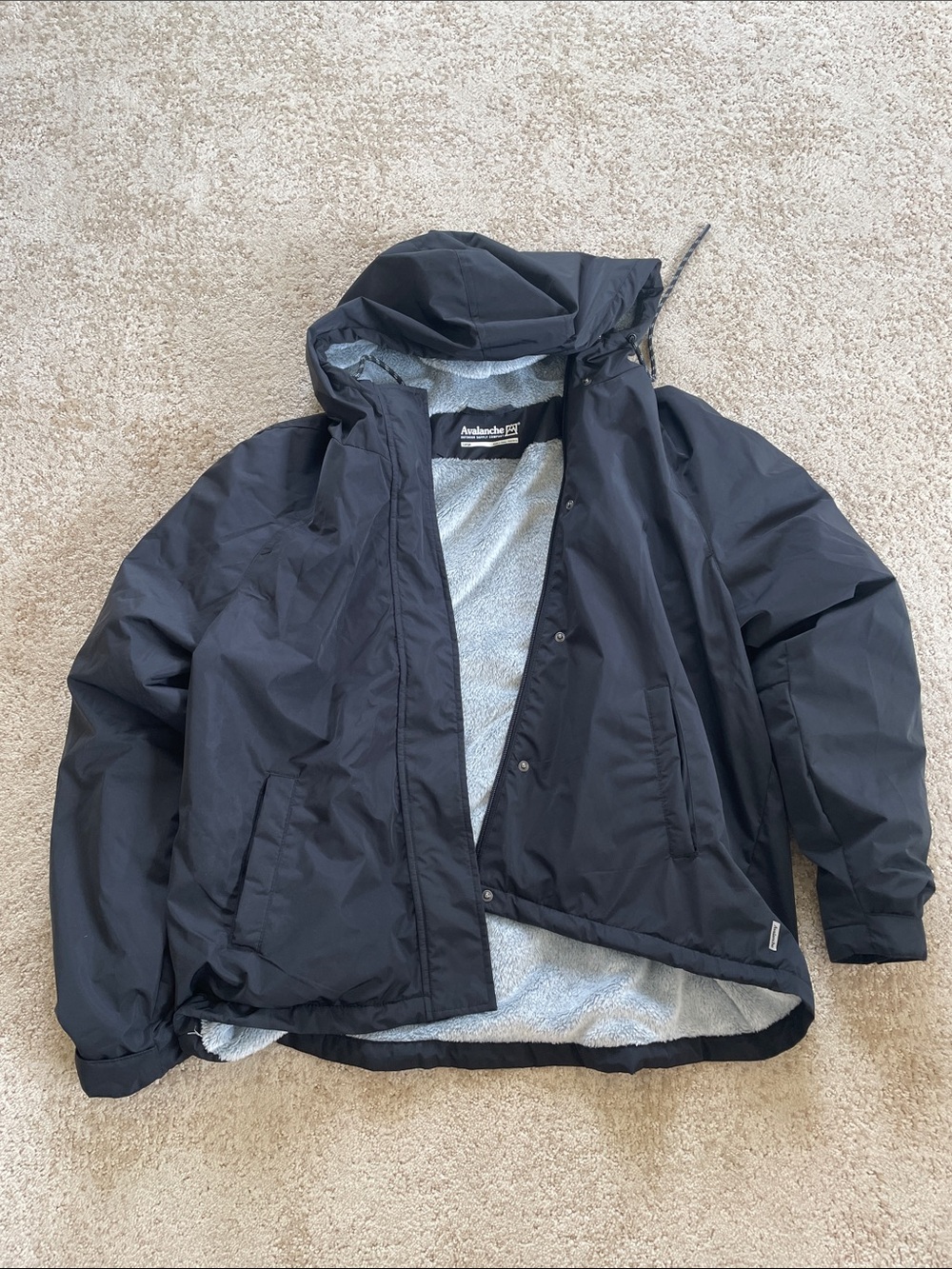 Avalanche women’s Black Hooded Insulated Jacket